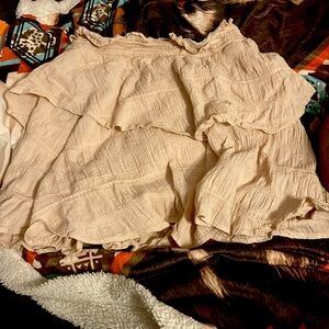 Brand: Skylar + Madison | Size: Medium | Color: Neutral beige/tan | Price: $10